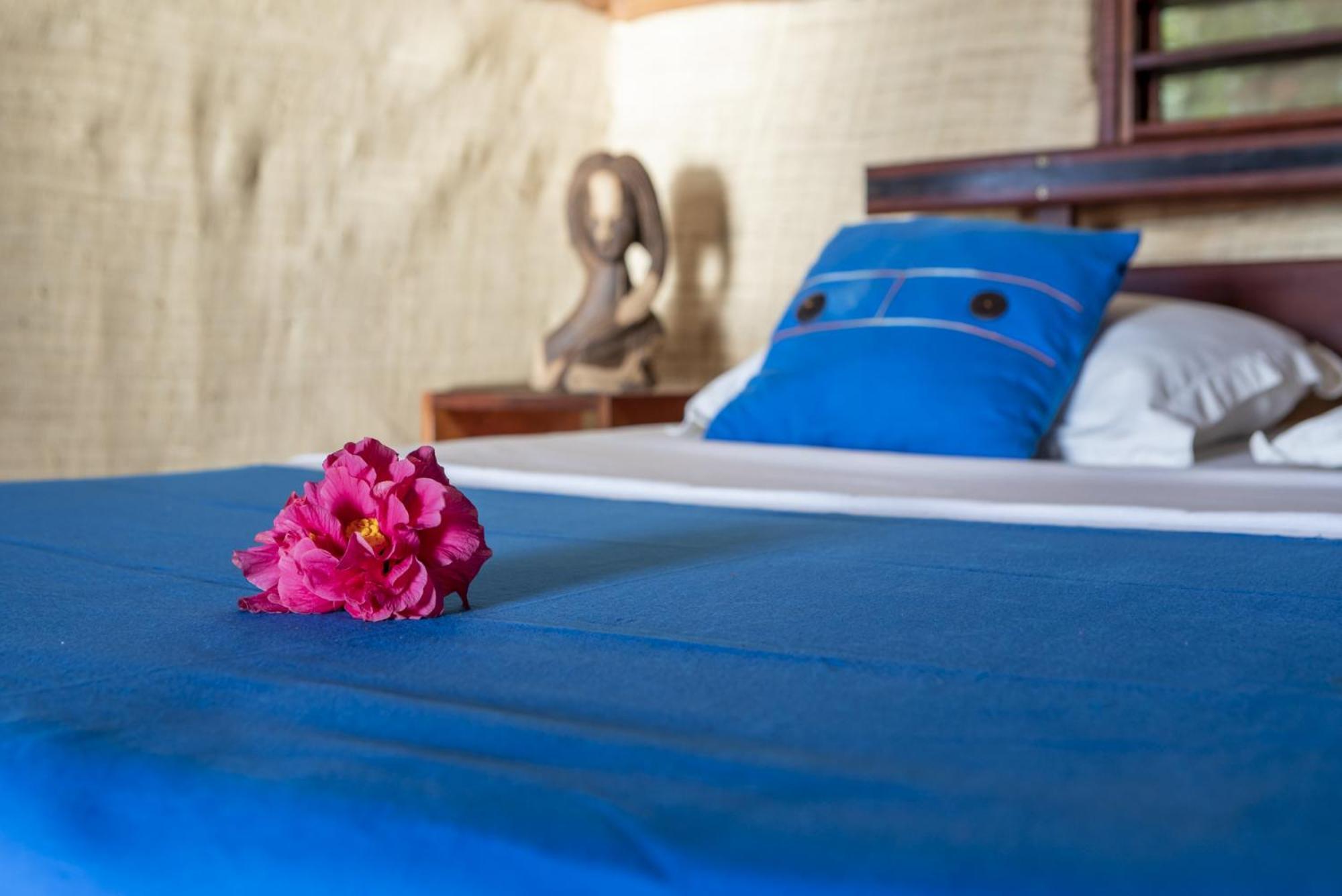 Floraly Komba Hotel - Nosy Komba מראה חיצוני תמונה